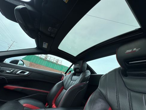 Used 2016 Mercedes-Benz SL 550 image 29