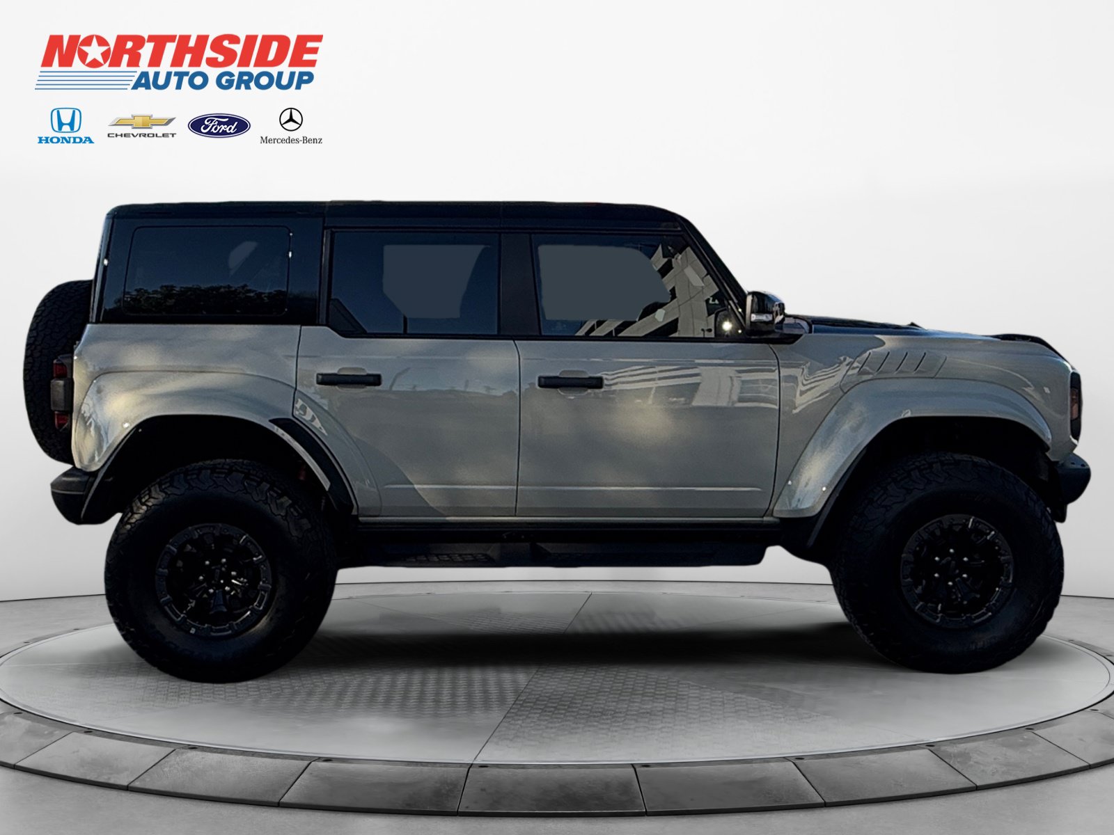 Used 2025 Ford Bronco Raptor AWD/4WD image 8