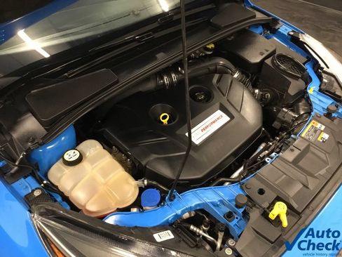 Used 2016 Ford Focus RS AWD/4WD image 42