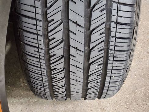 Used 2023 BMW 330i Sedan w/ Premium Package image 28