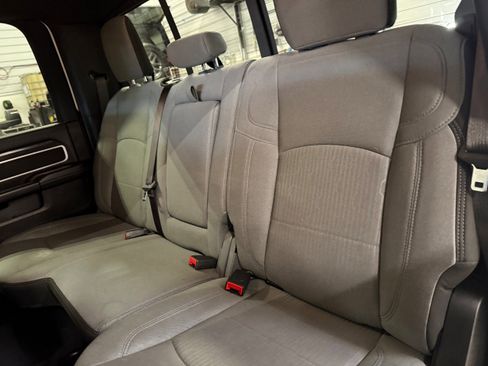 Certified 2024 RAM 2500 Big Horn w/ Safety Group AWD/4WD image 38