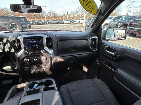 Certified 2019 GMC Sierra 1500 SLE w/ SLE Value Package image 26