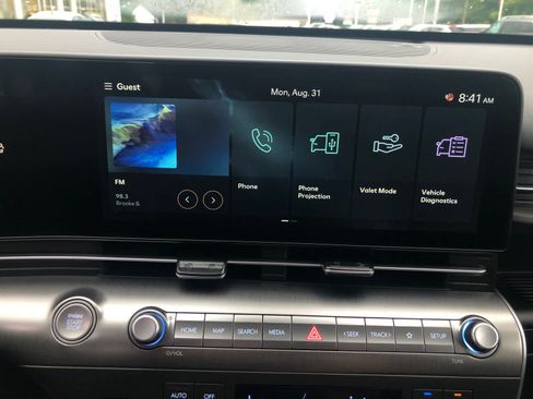 Certified 2025 Hyundai Kona SEL AWD/4WD image 15