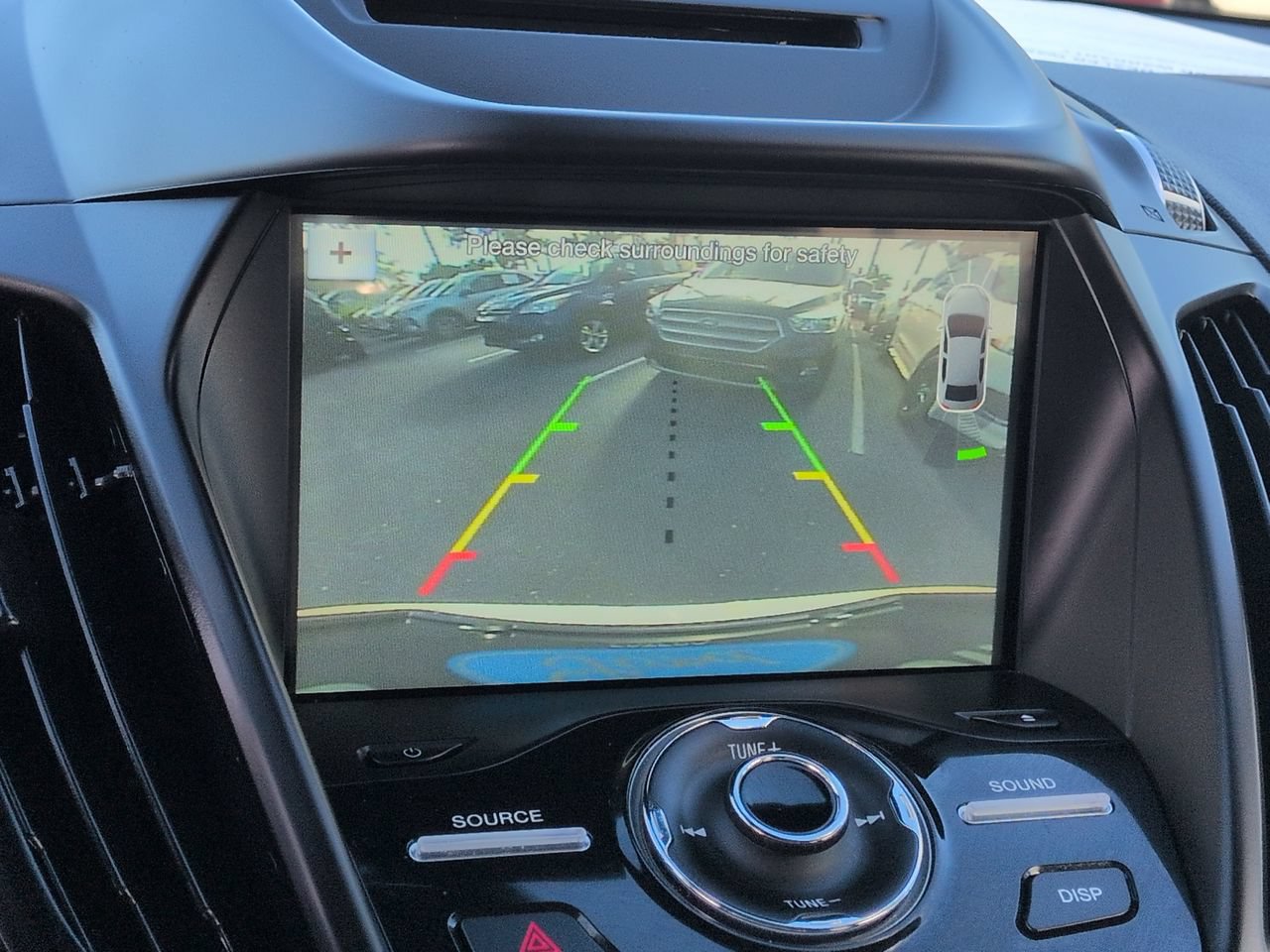 Used 2018 Ford Escape Titanium w/ Ford Safe & Smart Package FWD image 20