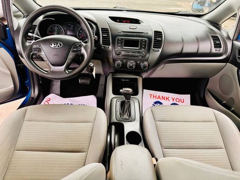 Used 2015 Kia Forte LX w/ Popular Package FWD image 10