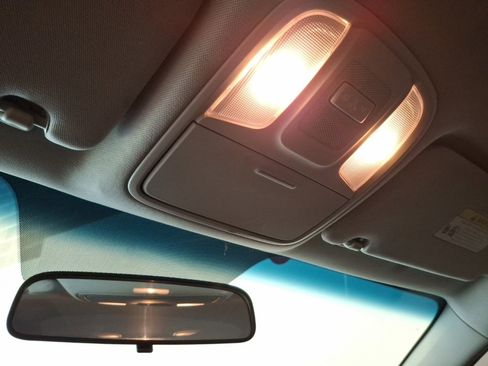 Used 2018 Kia Optima LX w/ 17" Alloy Wheels Package image 23