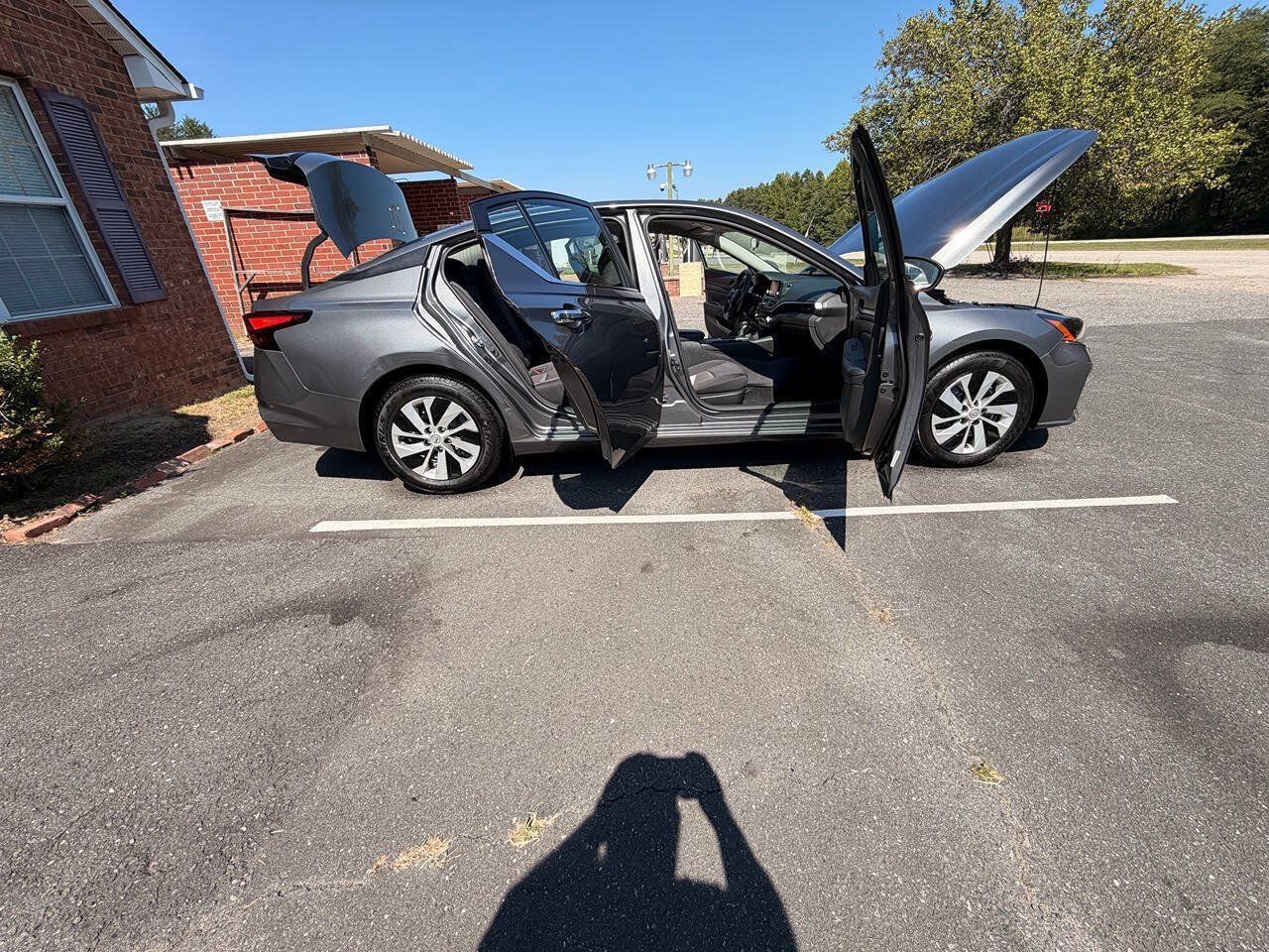 Used 2024 Nissan Altima 2.5 S FWD image 20