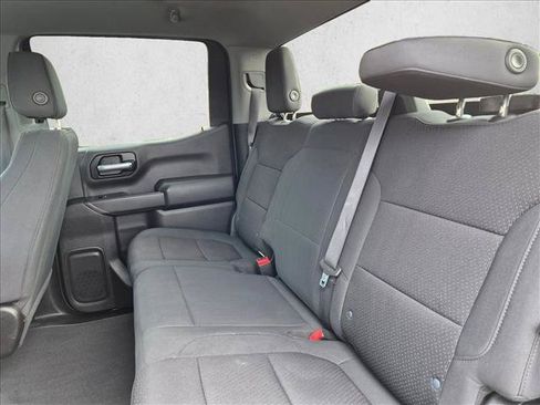 Used 2021 Chevrolet Silverado 1500 Custom RWD image 17