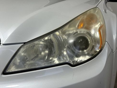 Used 2010 Subaru Outback 2.5i Limited AWD/4WD image 35