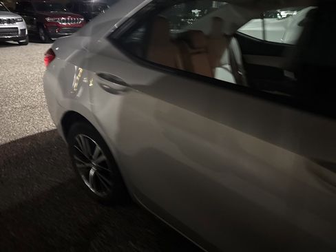 Used 2019 Toyota Corolla LE image 4