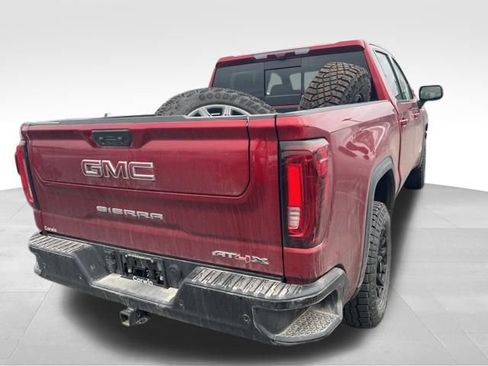 Used 2024 GMC Sierra 1500 AT4X image 8