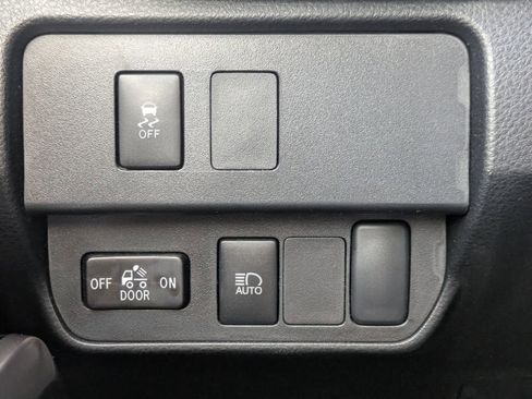 Used 2023 Toyota Tacoma SR5 image 23