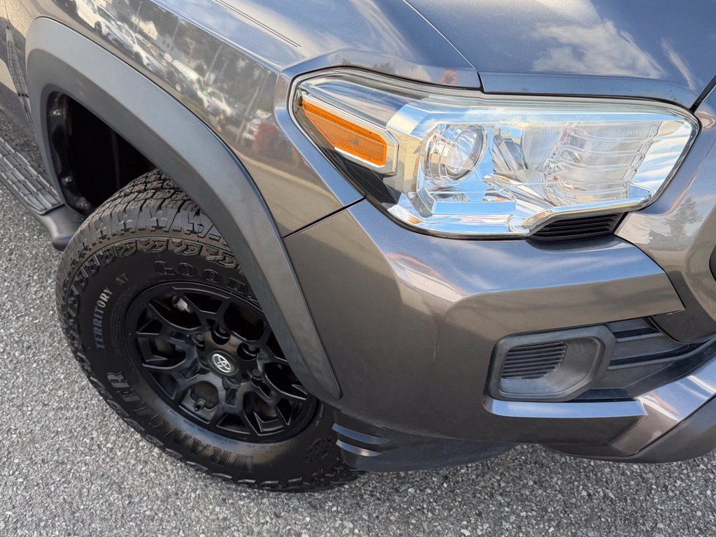 Certified 2020 Toyota Tacoma SR w/ SX Package RWD image 2