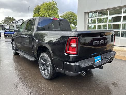 New 2026 RAM 1500 Express AWD/4WD image 3