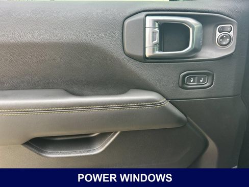 Used 2024 Jeep Wrangler Unlimited Rubicon 392 AWD/4WD image 13