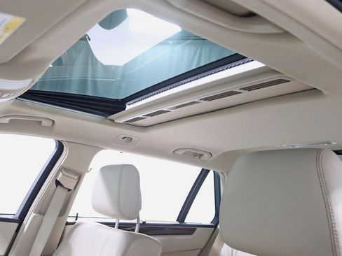 Used 2015 Mercedes-Benz E 350 4MATIC Wagon w/ Premium 1 Package image 36