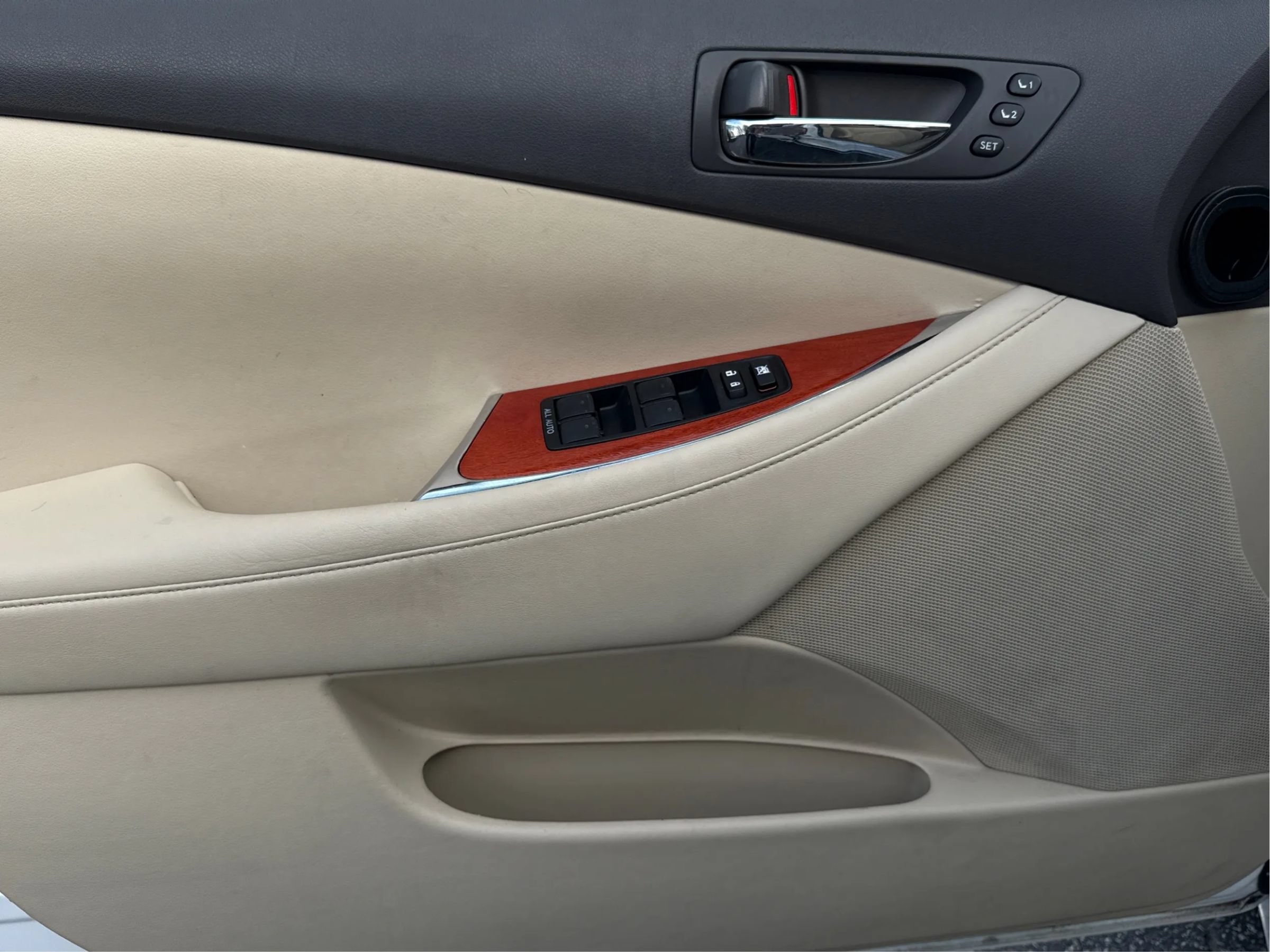 Used 2012 Lexus ES 350 FWD image 33