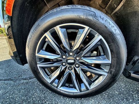 Used 2021 Cadillac Escalade Sport AWD/4WD image 16