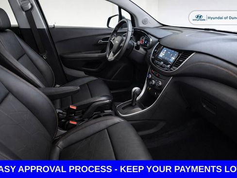 Used 2019 Chevrolet Trax LT w/ LT Convenience Package FWD image 15