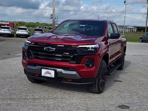 New 2025 Chevrolet Colorado Z71 w/ Technology Package image 2