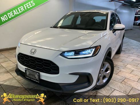 Used 2023 Honda HR-V LX image 1