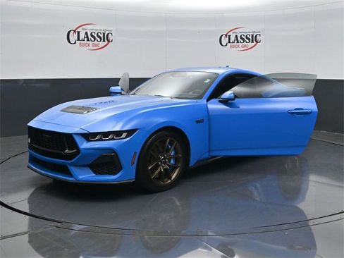 Used 2024 Ford Mustang GT Premium image 33