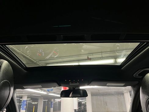 Used 2018 Mercedes-Benz C 300 Sedan image 9