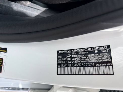 Used 2021 Mercedes-Benz C 300 Sedan w/ Premium Package image 27