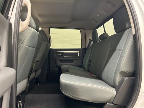 Used 2016 RAM 2500 SLT image 8