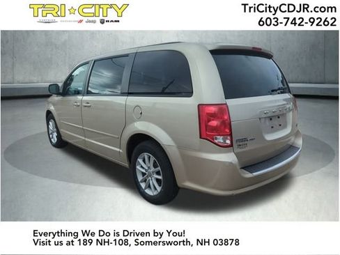 Used 2014 Dodge Grand Caravan SXT image 3