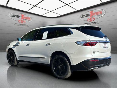 Used 2023 Buick Enclave Essence w/ Experience Buick Package image 3