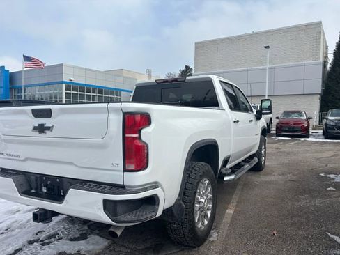 Used 2025 Chevrolet Silverado 2500 LT w/ Z71 Chrome Sport Edition image 2