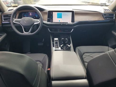 New 2026 Volkswagen Atlas SE FWD image 13