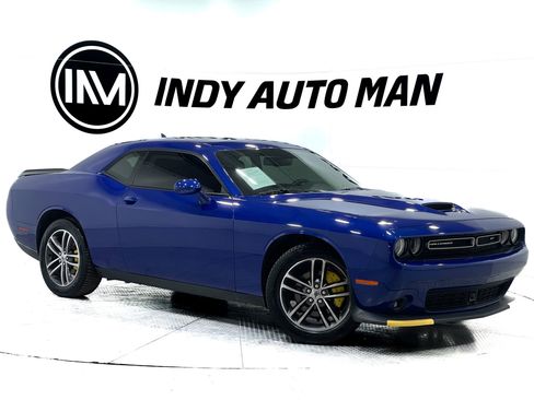 Used 2019 Dodge Challenger GT w/ Plus Package image 2