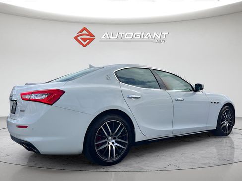 Used 2019 Maserati Ghibli S Q4 AWD/4WD image 10