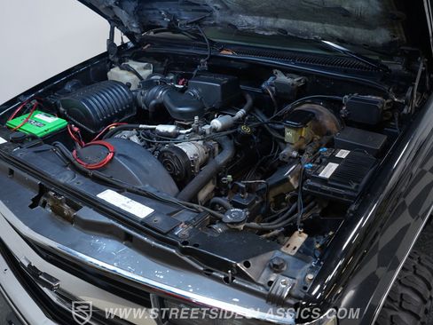 Used 1998 Chevrolet Silverado 1500 4x4 Extended Cab w/ Preferred Equipment Group 3 image 32