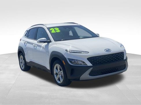 Used 2023 Hyundai Kona SEL w/ Cargo Package AWD/4WD image 3
