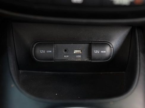 Used 2016 Kia Soul + FWD image 45