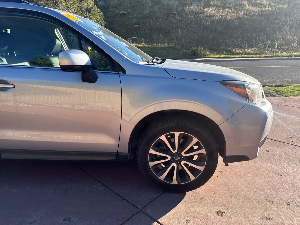 Used 2017 Subaru Forester 2.0XT Premium AWD/4WD image 31