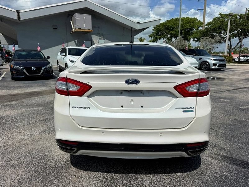 Used 2016 Ford Fusion Titanium FWD image 6