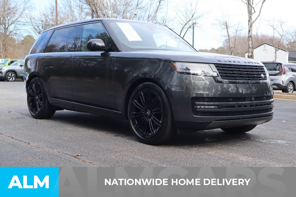 Used 2025 Land Rover Range Rover Long Wheelbase SE AWD/4WD image 4