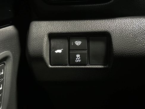 Used 2024 Honda Pilot TrailSport image 31