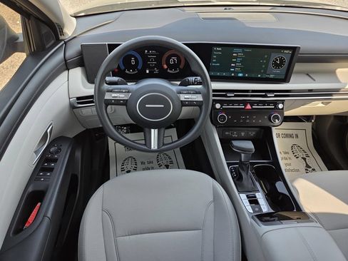 Certified 2026 Hyundai Tucson SEL FWD image 10