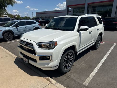 Used 2023 Toyota 4Runner Limited AWD/4WD image 7