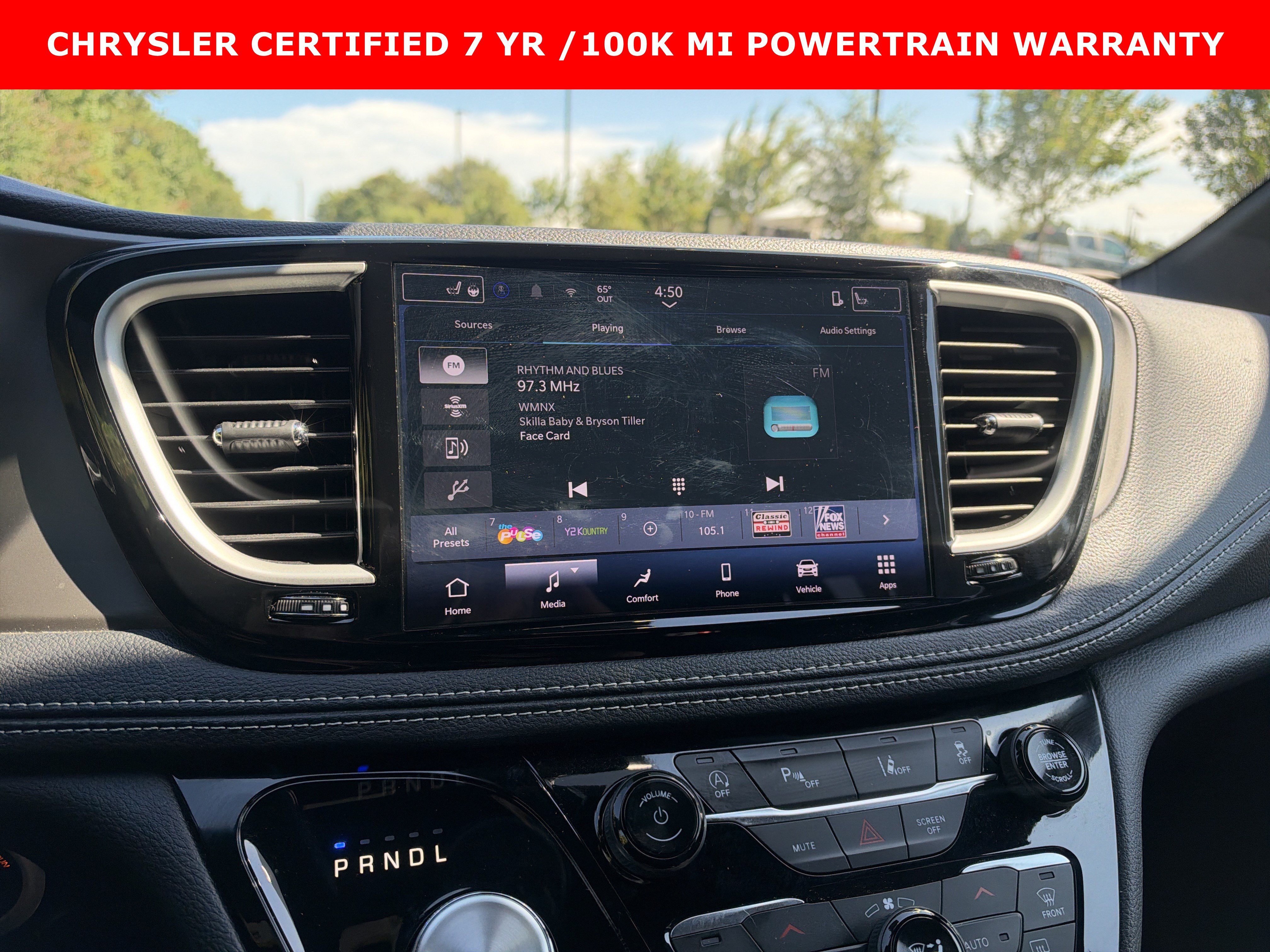 Used 2025 Chrysler Pacifica Select FWD image 22