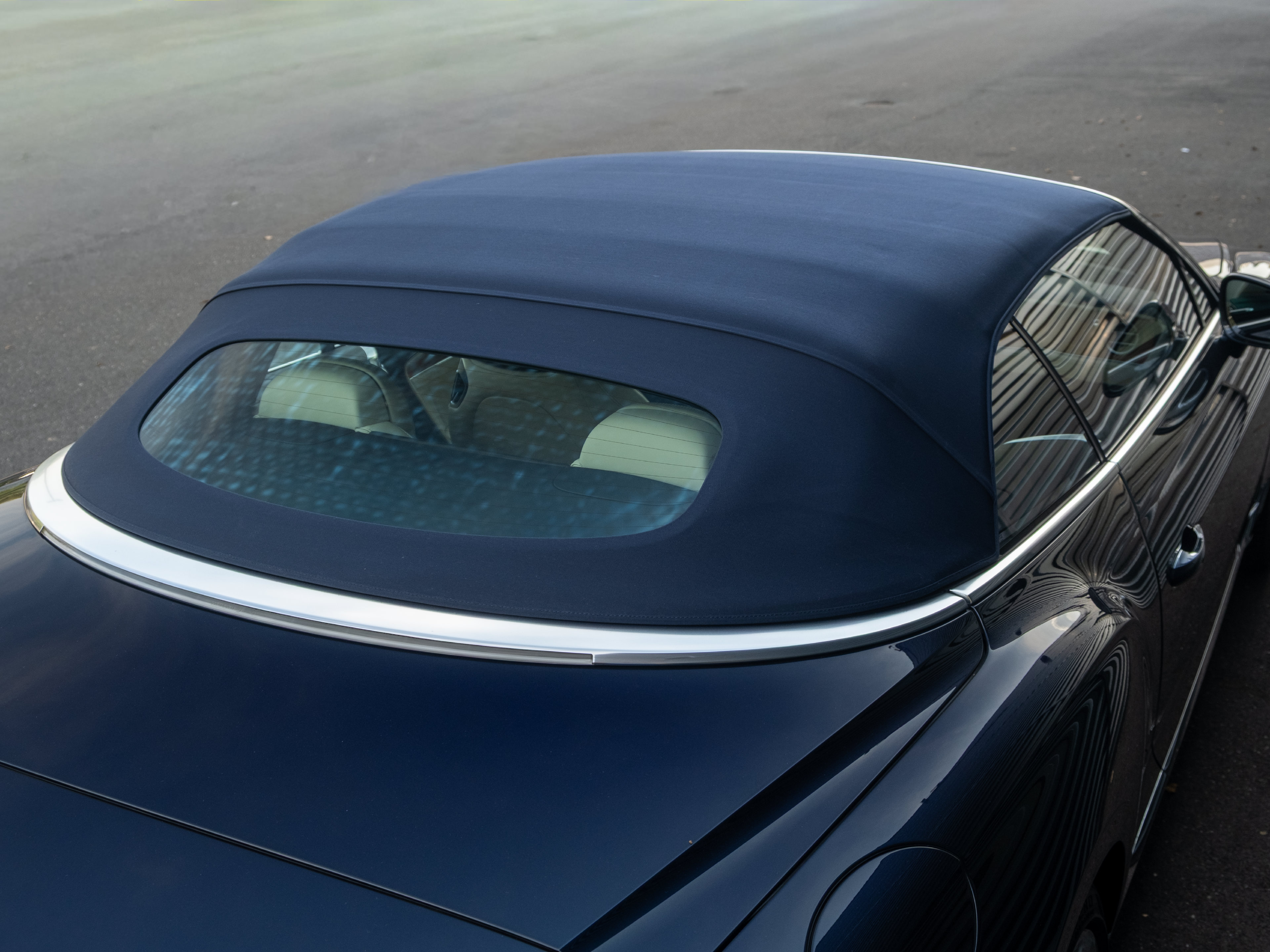 Used 2024 Bentley Continental GT AWD/4WD image 28