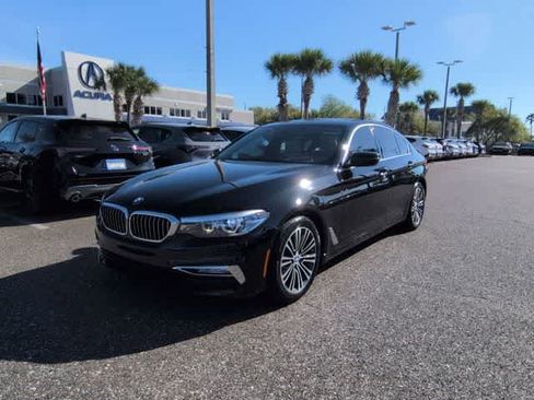Used 2018 BMW 540i image 4