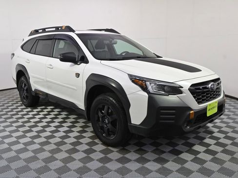 Used 2022 Subaru Outback Wilderness image 8