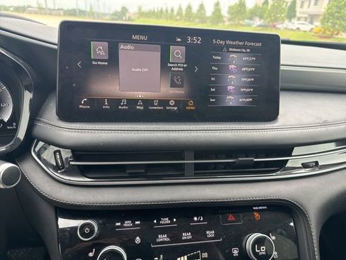 Used 2023 INFINITI QX60 Luxe w/ Cargo Package AWD/4WD image 9
