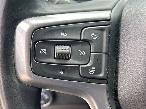 Used 2025 Chevrolet Silverado 1500 LT AWD/4WD image 43